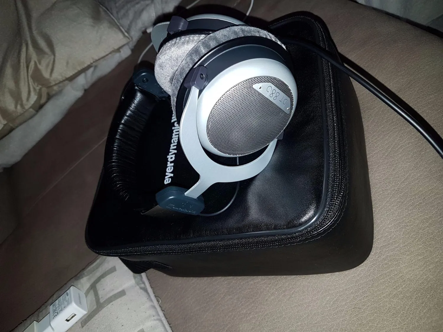 beyerdynamic DT880 casque filaire 250 Ohm Noir