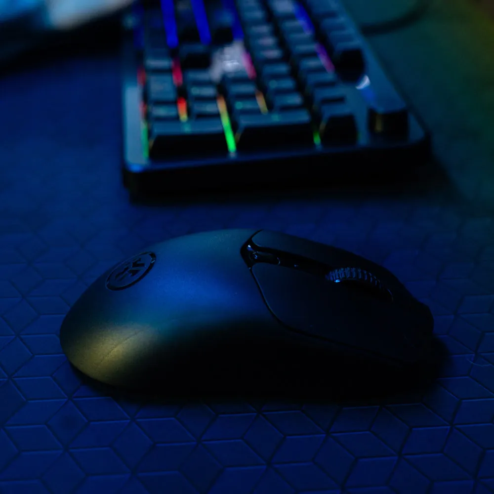 JLab Nightfall souris gaming sans fil noire 12K DPI