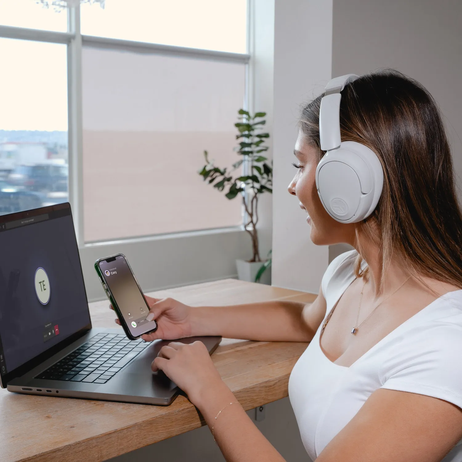 JLab JBuds Lux ANC casque bluetooth cloud 70h ANC