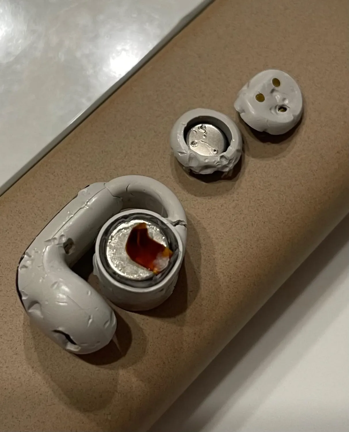 Bose Ultra Open Earbuds écouteurs ouverts noir IPX4