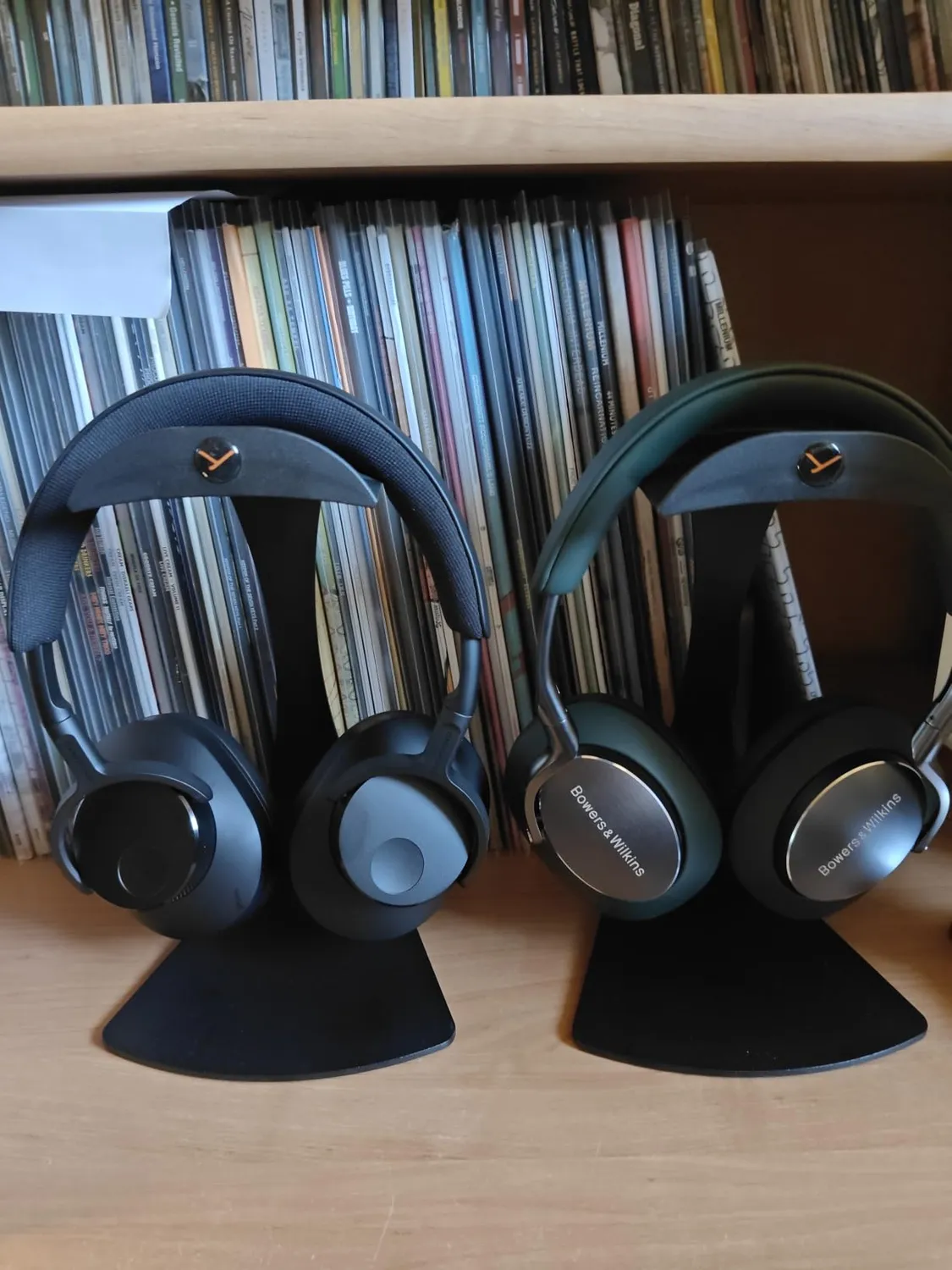 beyerdynamic support casque bureau headset noir compact