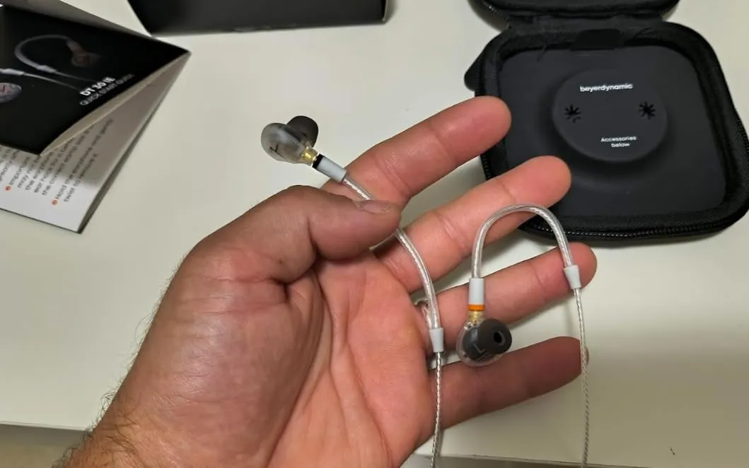 beyerdynamic DT 30 IE moniteur intra-auriculaire scène