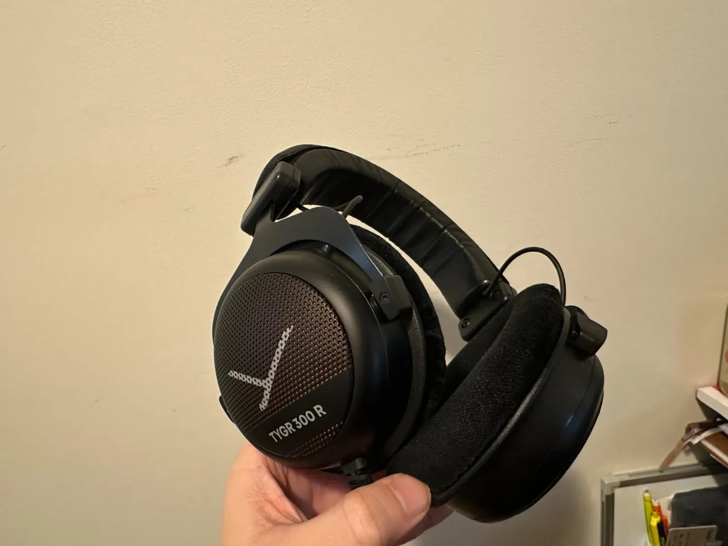beyerdynamic TYGR 300 R casque gaming filaire ouvert noir