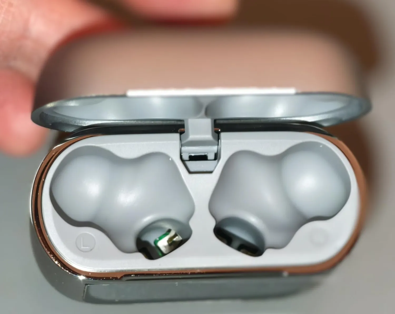 Soundswealth écouteurs sans fil gris Bluetooth 5.4 ANC