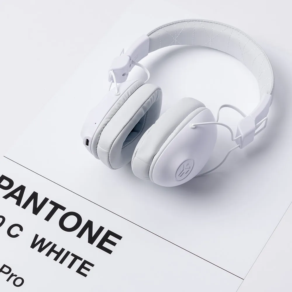 JLab Studio Pro casque Bluetooth circum blanc 50h