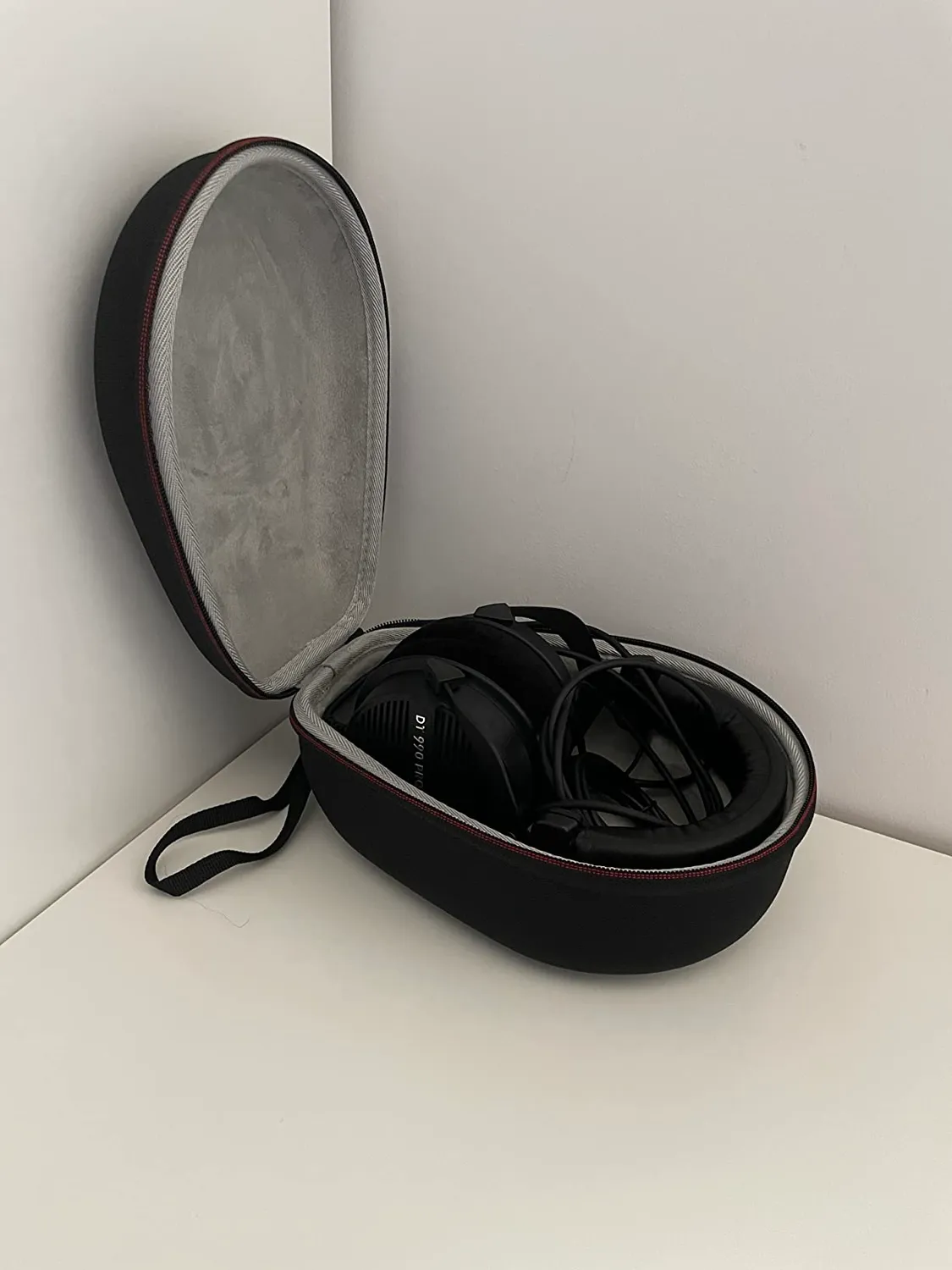 beyerdynamic DT 990 Pro casque studio 250 ohms noir ouvert