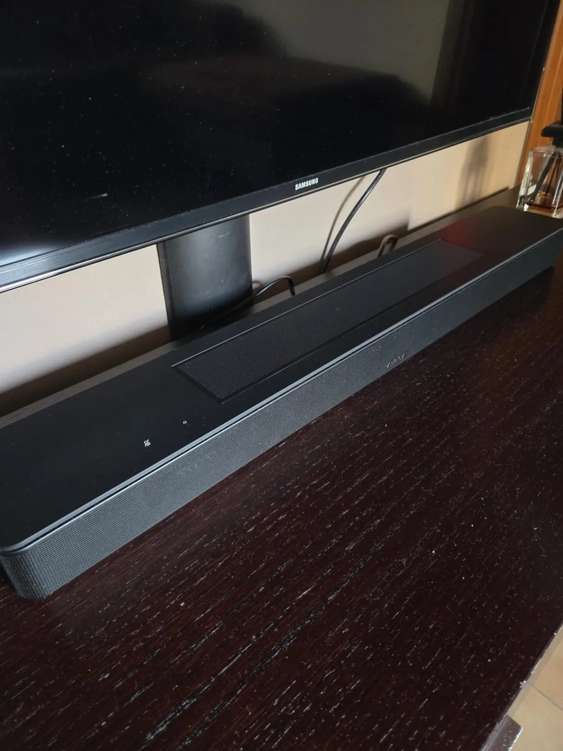 Bose Smart Soundbar Dolby Atmos barre de son noire Alexa
