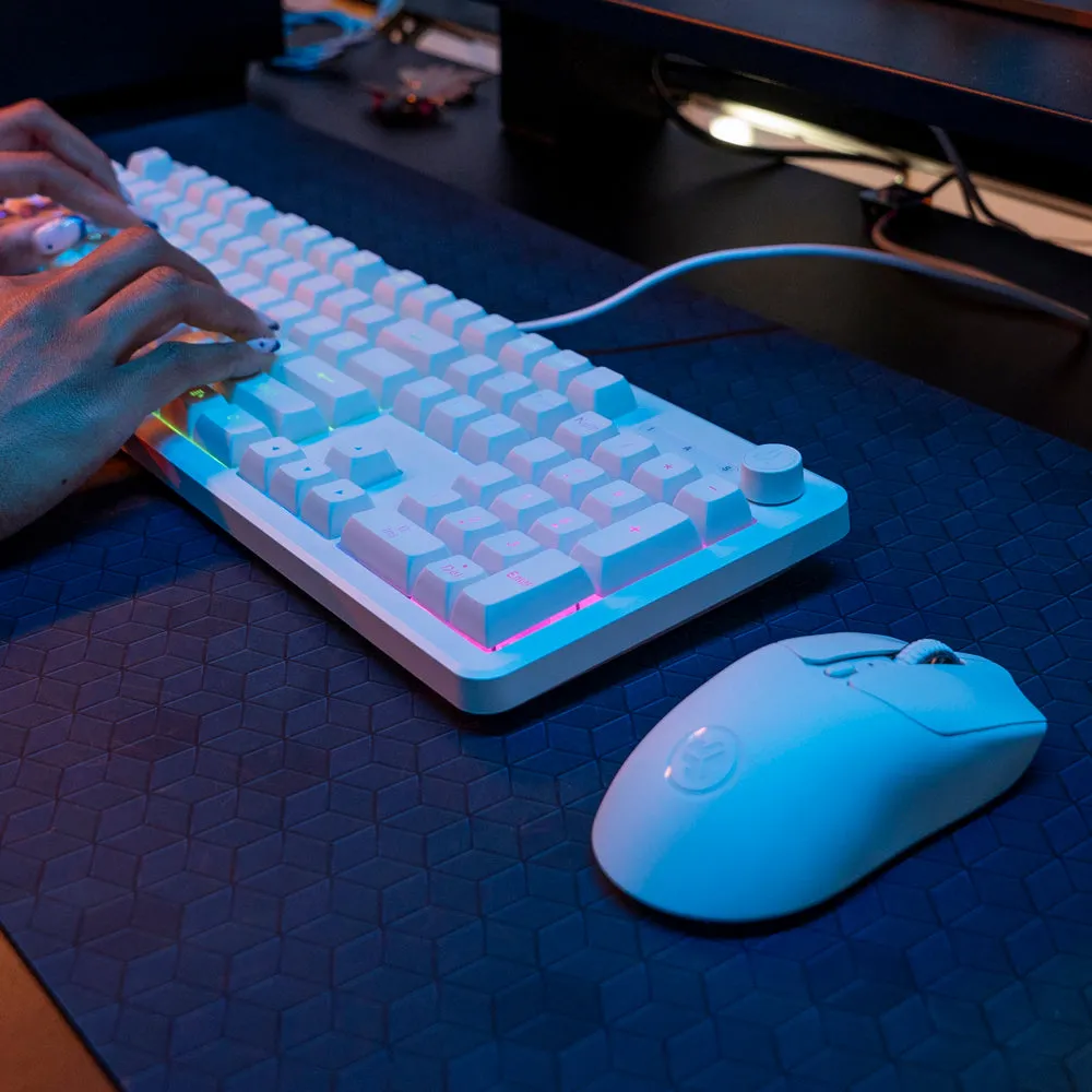 JLab Nightfall souris gaming blanche 55g 12000 DPI