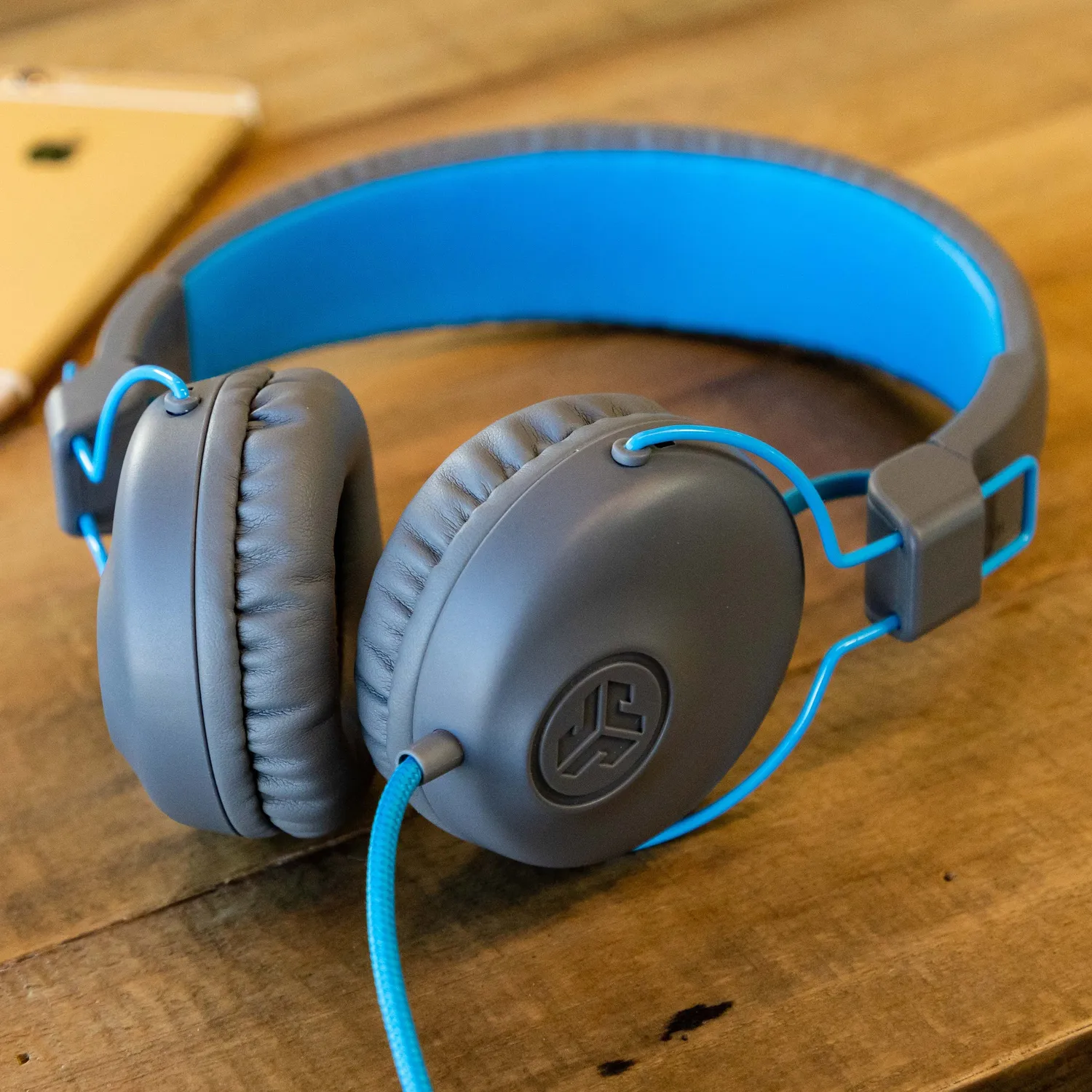 JLab Studio casque filaire on-ear Graphite Blue C3