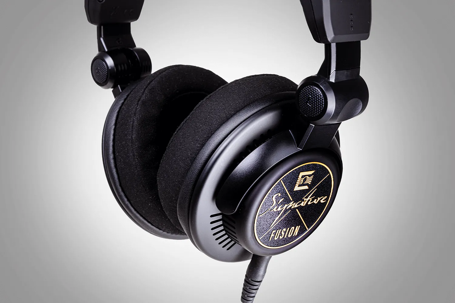 Ultrasone Signature Fusion Open Back casque ouvert 5 câbles