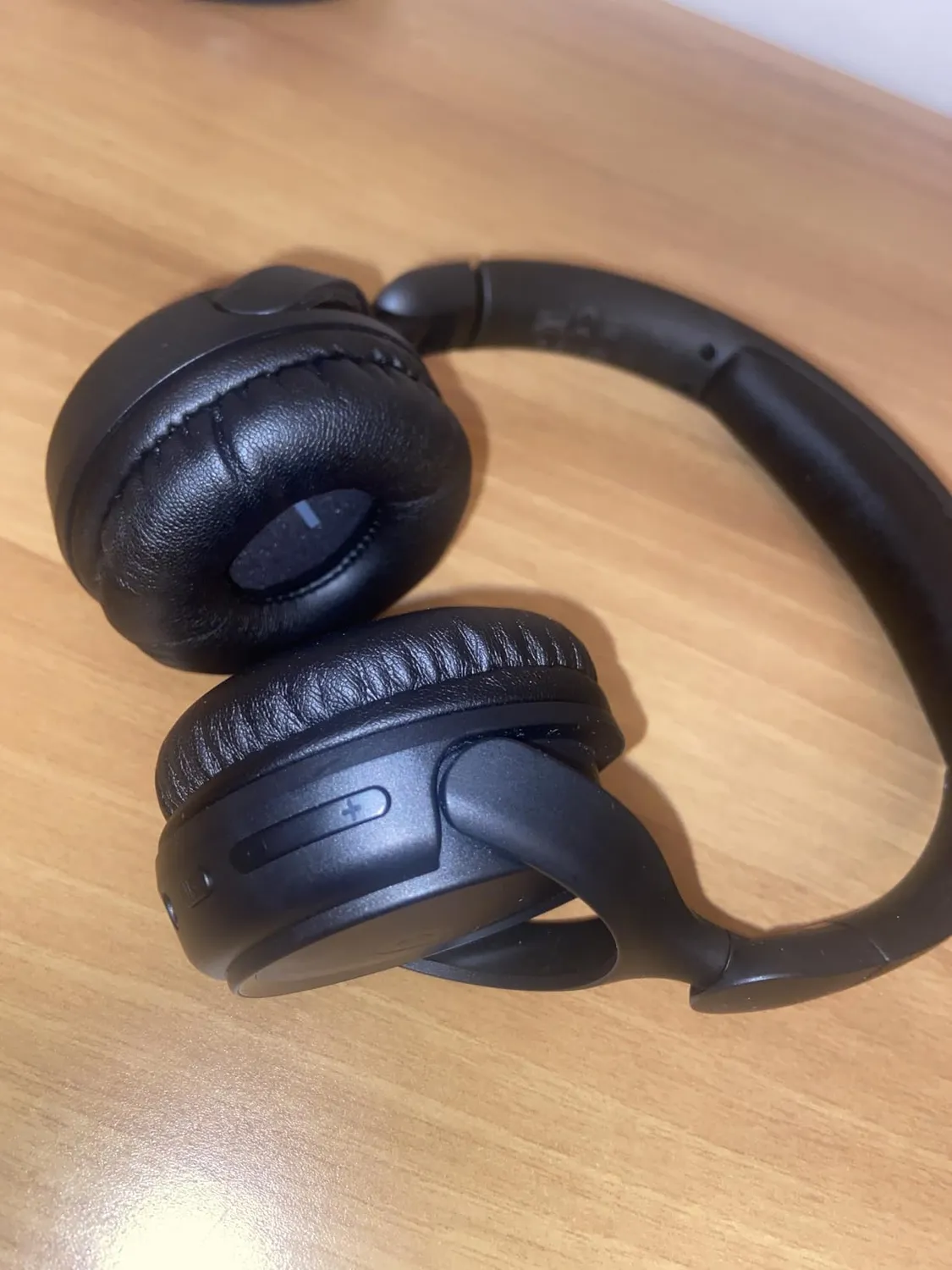 Soundcore H30i casque bluetooth rouge 70h