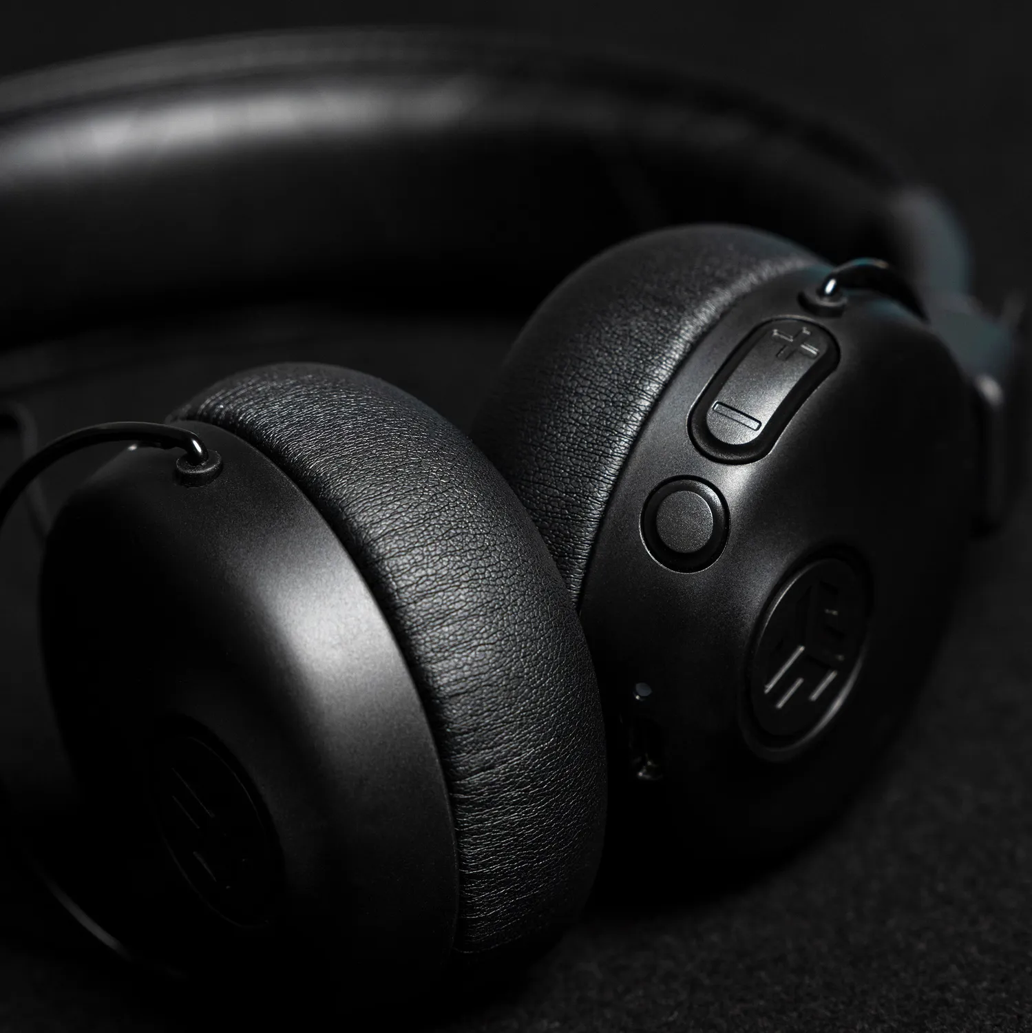 JLab Studio ANC casque on-ear bluetooth noir