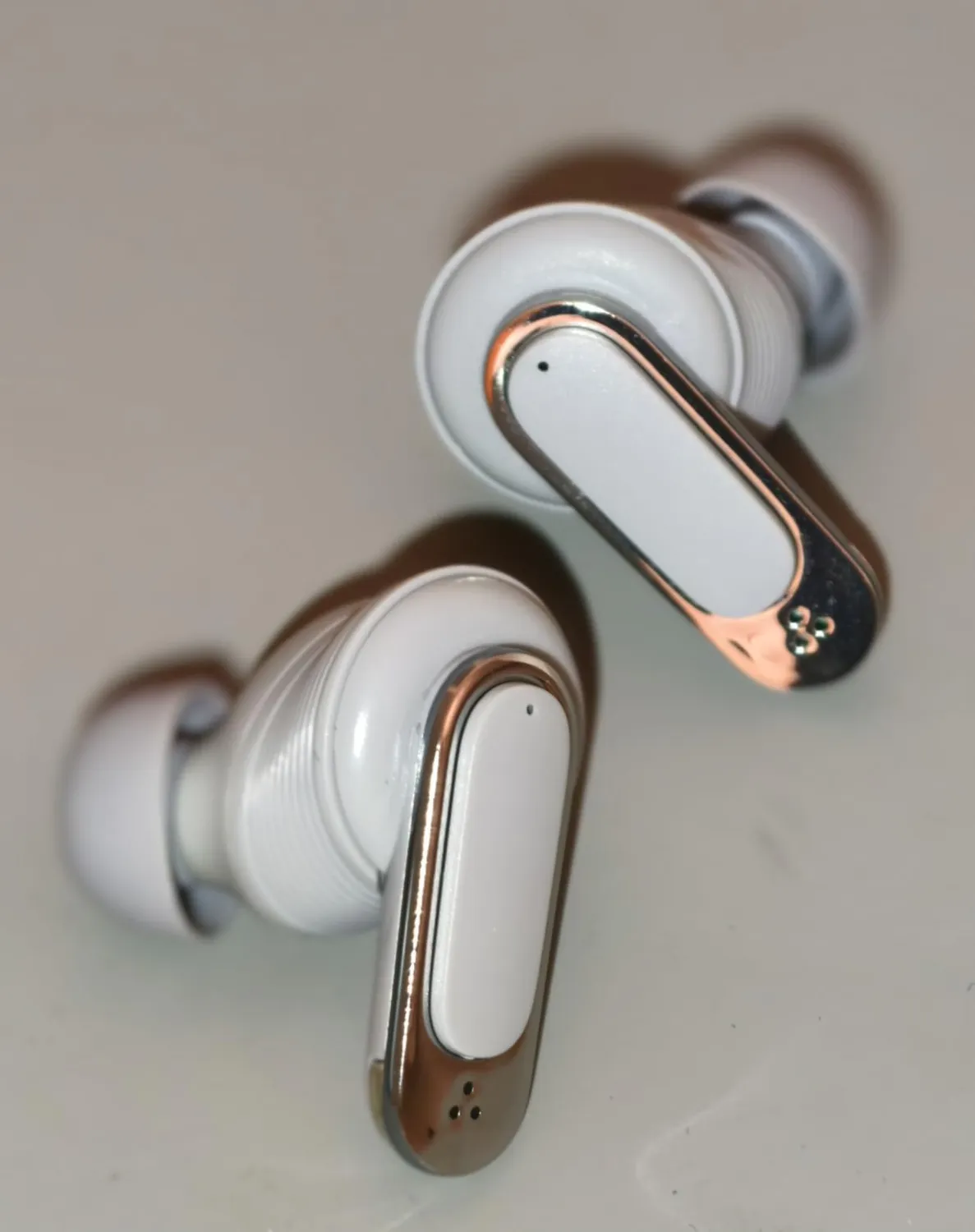 Soundswealth écouteurs sans fil gris Bluetooth 5.4 ANC