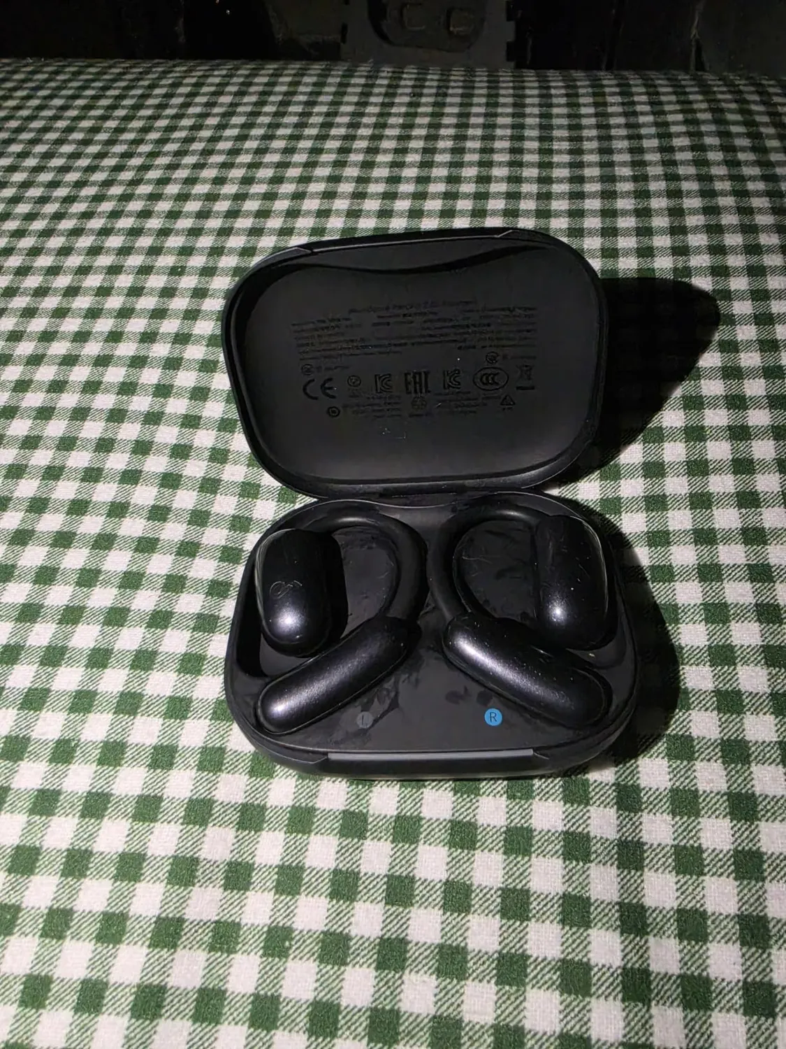Soundcore AeroFit 2 écouteurs ouverts blanc traduction IA