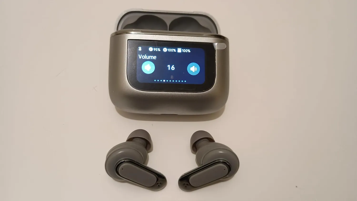 Soundswealth écouteurs sans fil gris Bluetooth 5.4 ANC