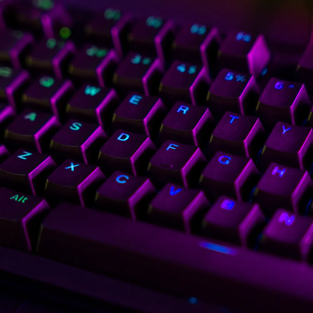 JLab Daybreak Gaming pack clavier souris casque DTS